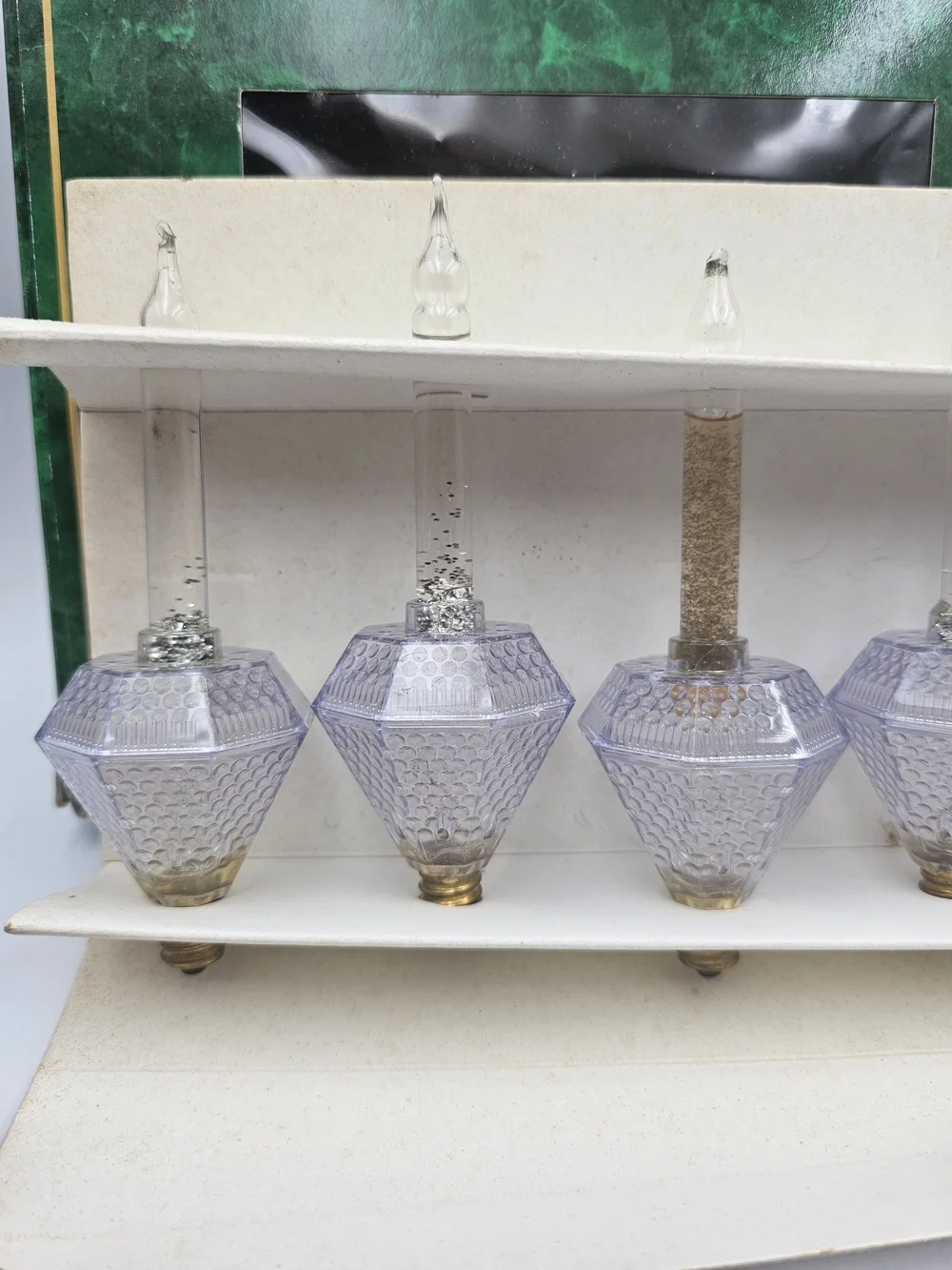 7-Light Indoor/Outdoor Bubble String Lights - Clear and Gold